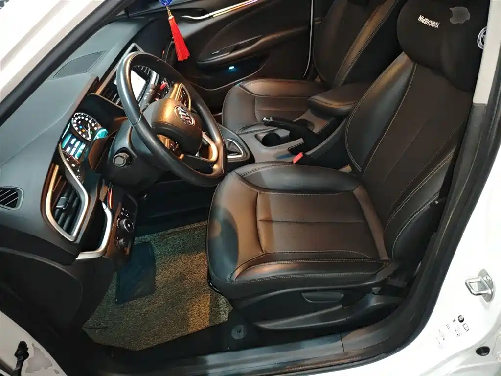 Yinglang 2021 model model 1.5L automatic elite model купить на сайте DeffCars