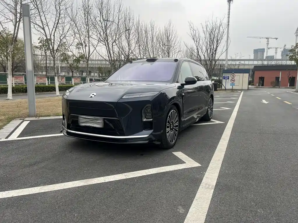 NIO ES8 2026 Six-seater Executive Deluxe Edition купить на сайте DeffCars