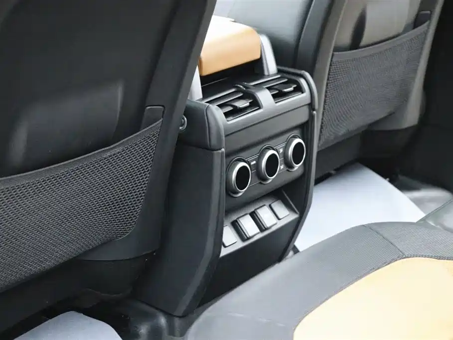 Land Rover Defender 2023 facelift 110 3.0T P400 X-DYNAMIC HSE купить на сайте DeffCars