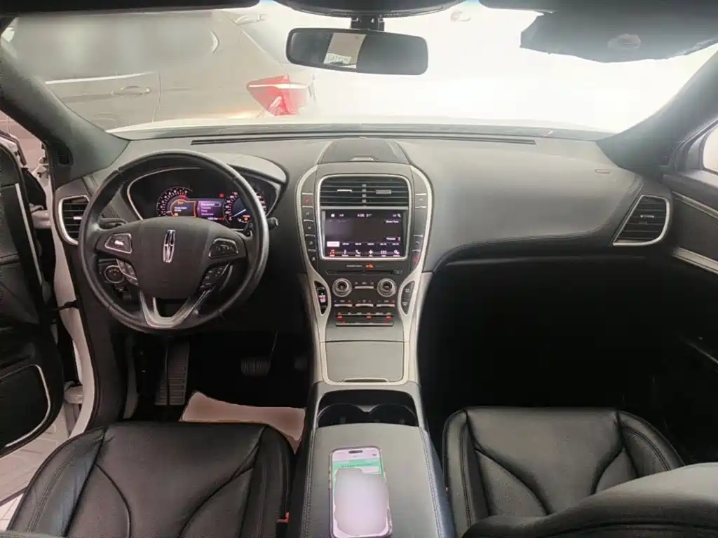 Lincoln MKX 2017 2.0T 2WD Premium Edition купить на сайте DeffCars