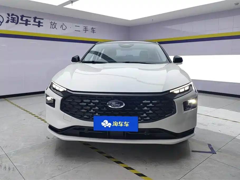 Mondeo 2023 EcoBoost 245 Luxury купить на сайте DeffCars