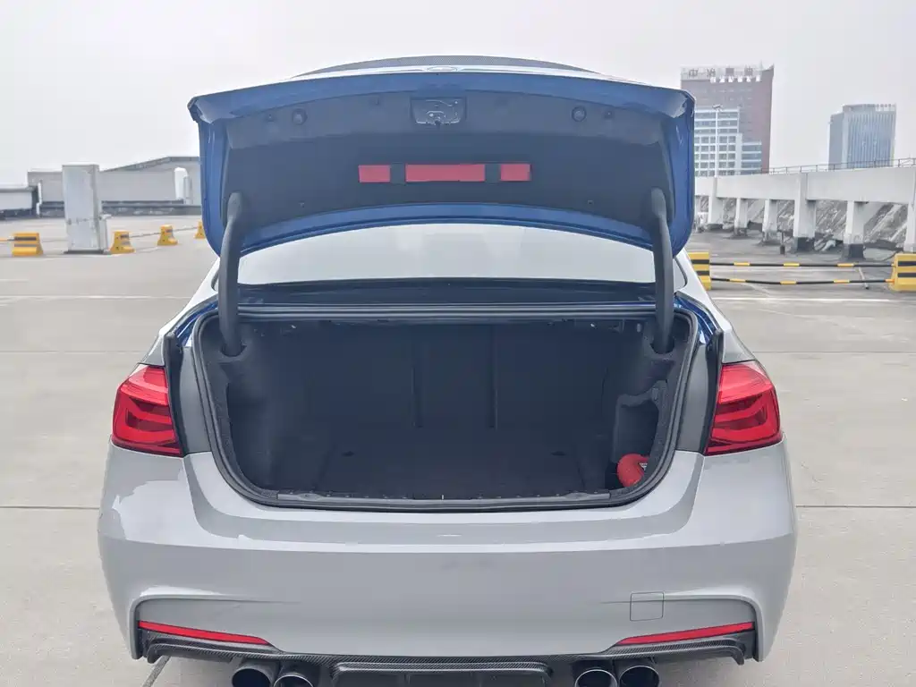 BMW 3 Series 2018 320Li Leading M Sports Package купить на сайте DeffCars