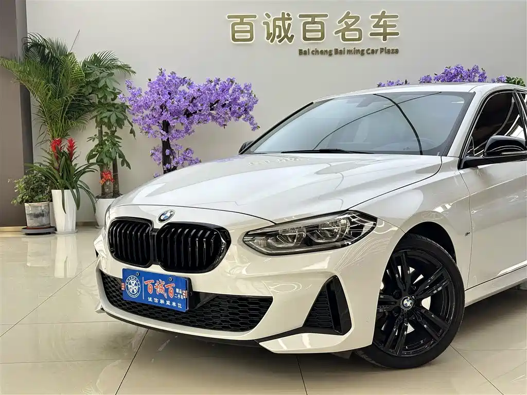 BMW 1 Series 2023 125i M Sports Night Edition купить на сайте DeffCars