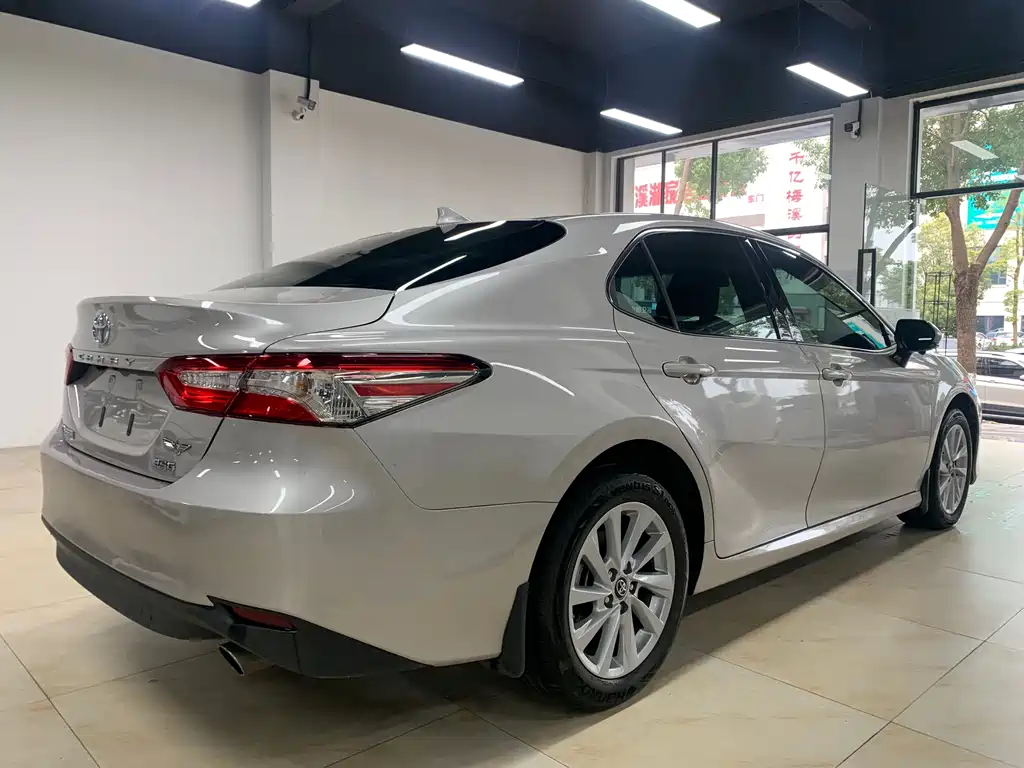 Camry 2023 2.0GVP Leading Edition купить на сайте DeffCars