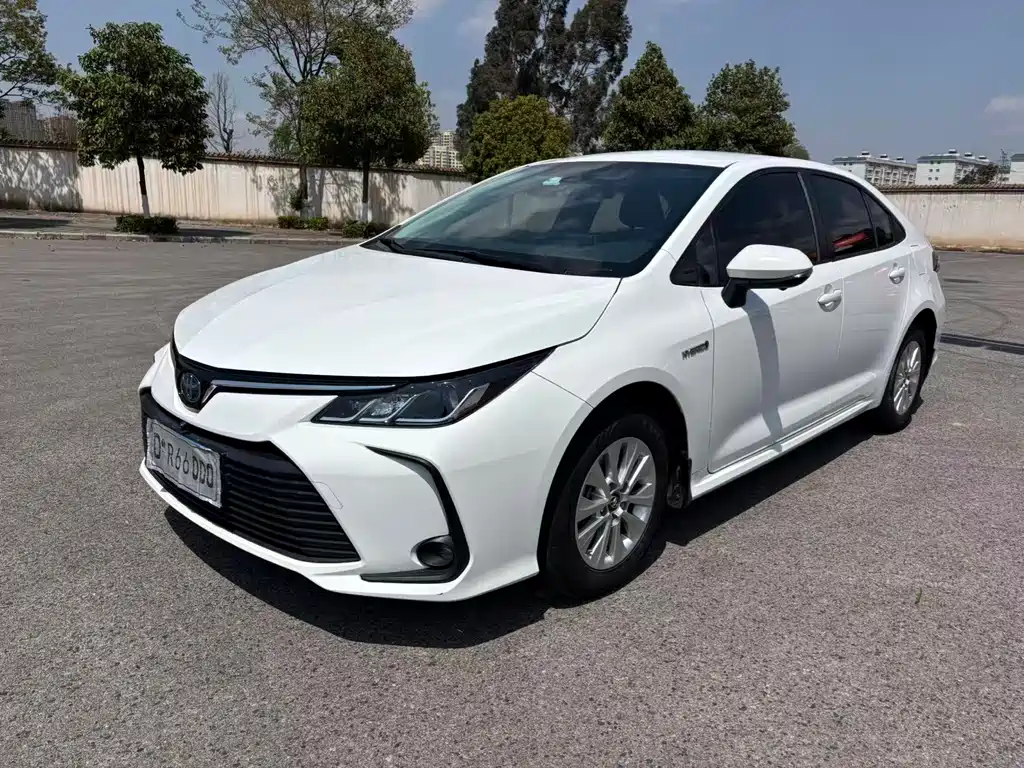 Corolla 2019 Dual Engine 1.8L E-CVT GL-i Pioneer Edition купить на сайте DeffCars