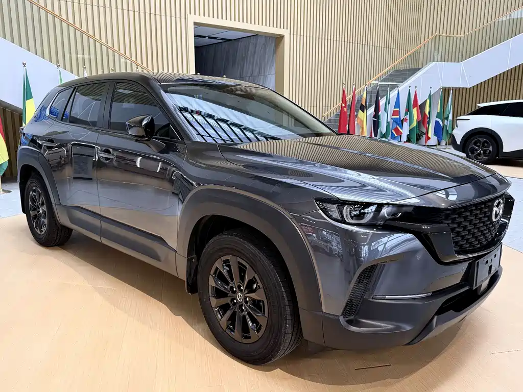 Mazda CX-50 2023 2.0L Leading Edition купить на сайте DeffCars