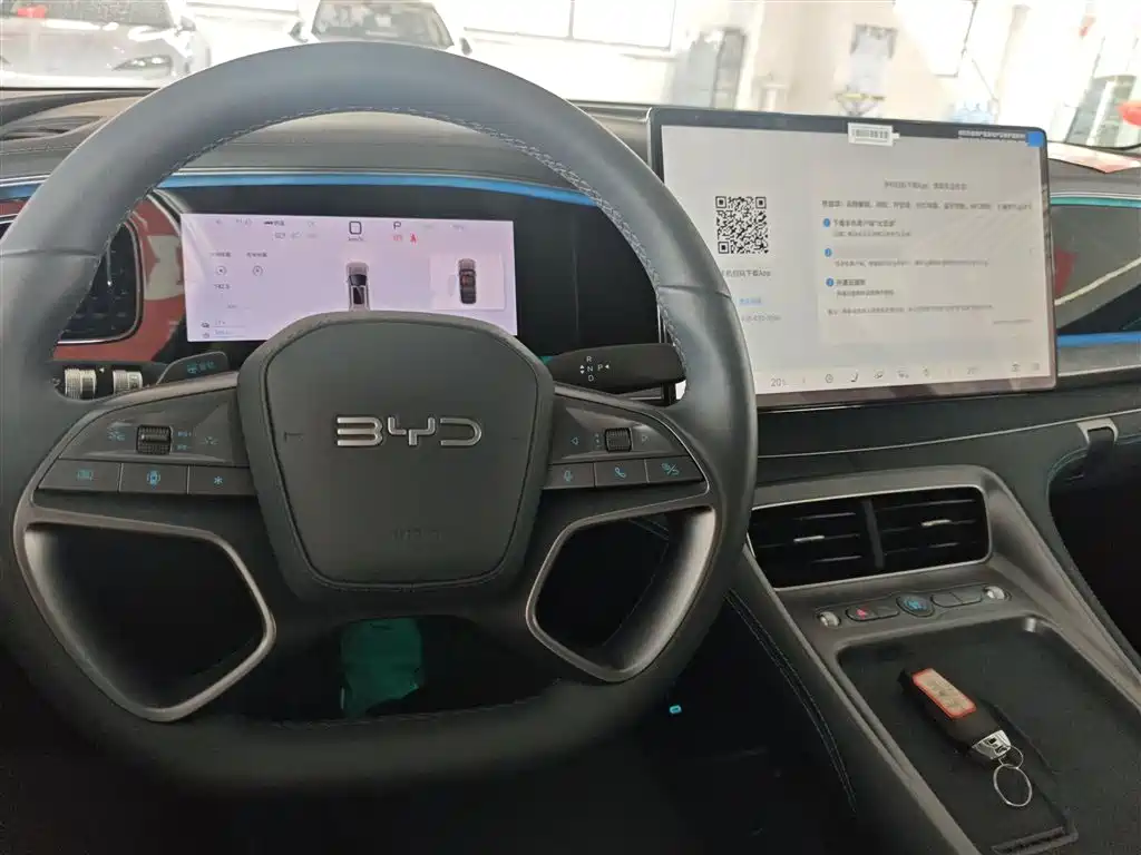 Hiace 07 DM-i 2025 150 Pilot+ Edition купить на сайте DeffCars
