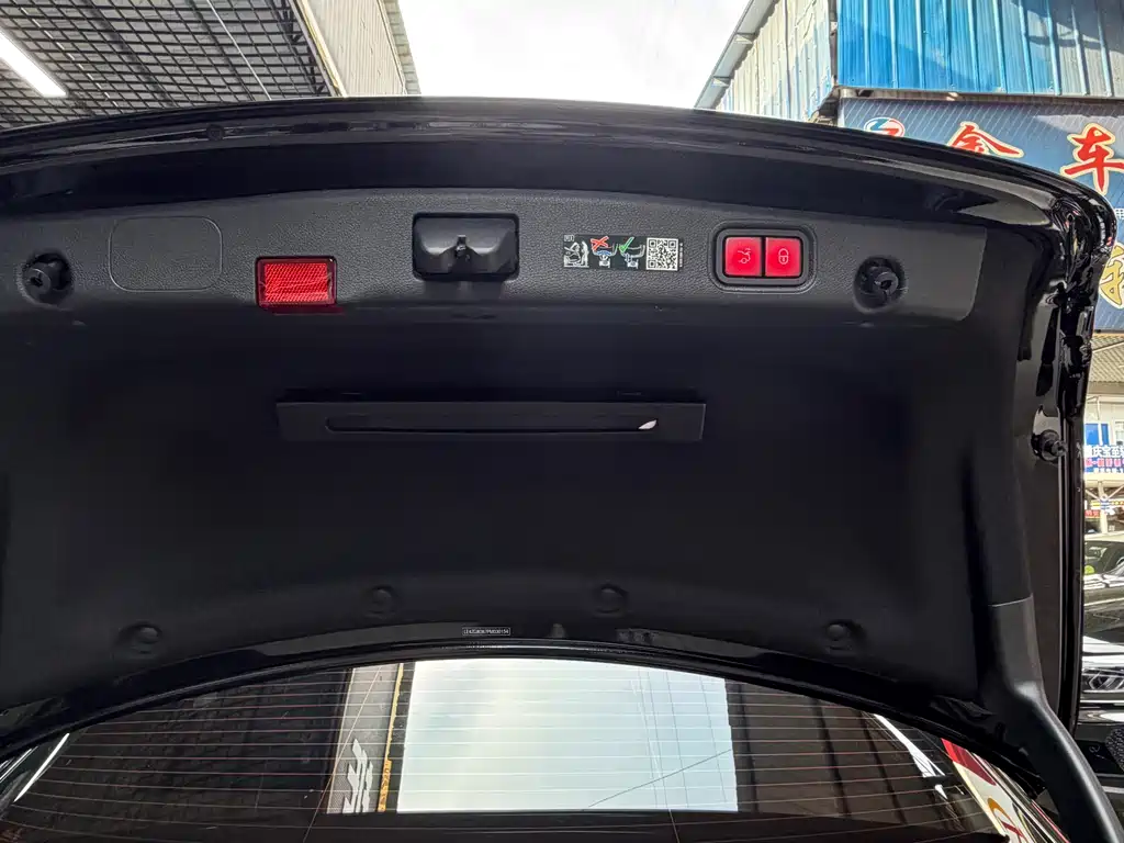 Mercedes-Benz E-Class 2023 facelift E 300 L fashionable model купить на сайте DeffCars