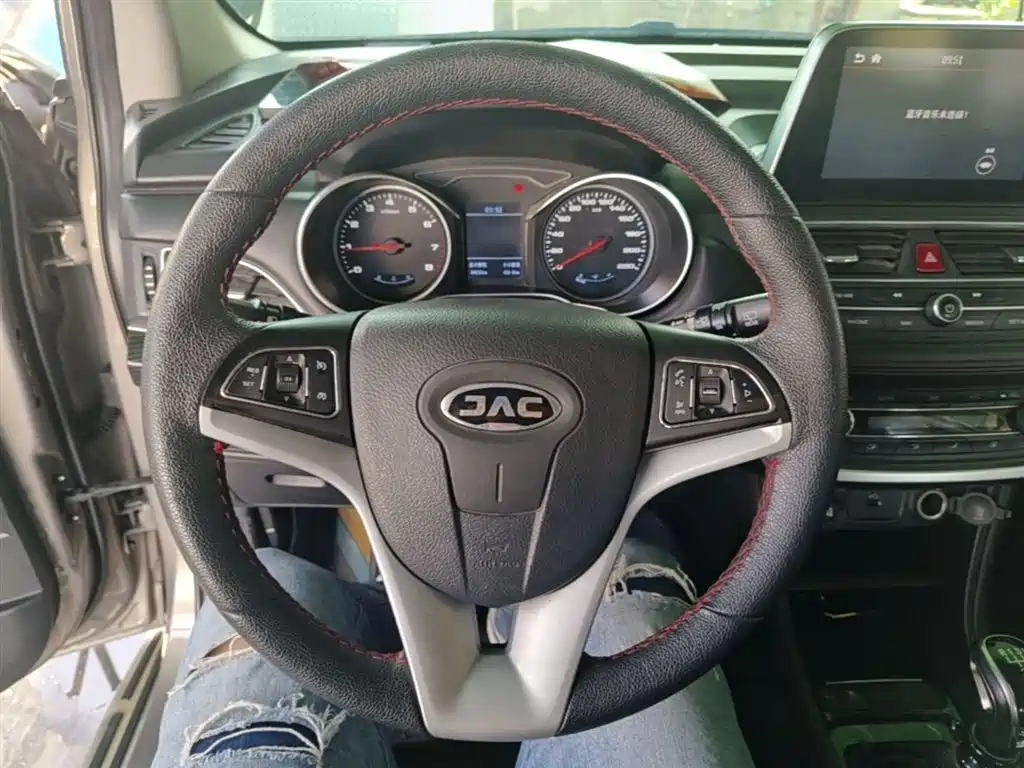 Refine S3 2017 1.5L manual luxury smart model купить на сайте DeffCars