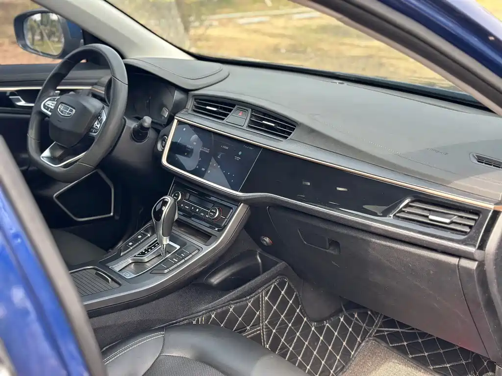 Emgrand GL 2021 UP 1.4T CVT luxury model купить на сайте DeffCars