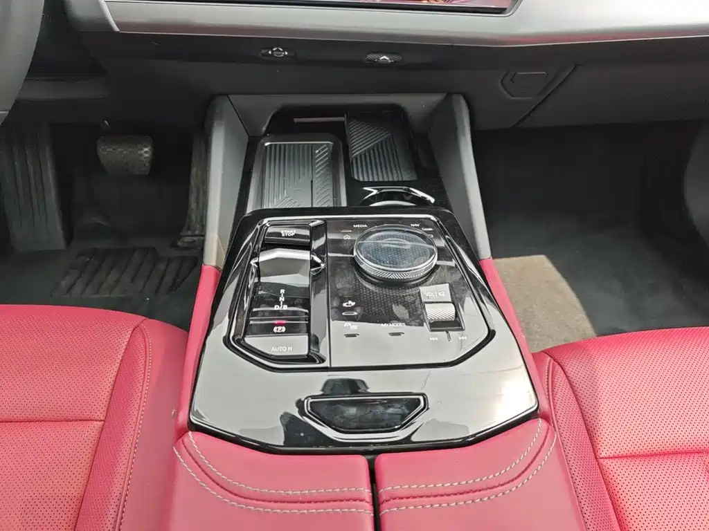 BMW i5 2025 eDrive 35L M Sports Package купить на сайте DeffCars