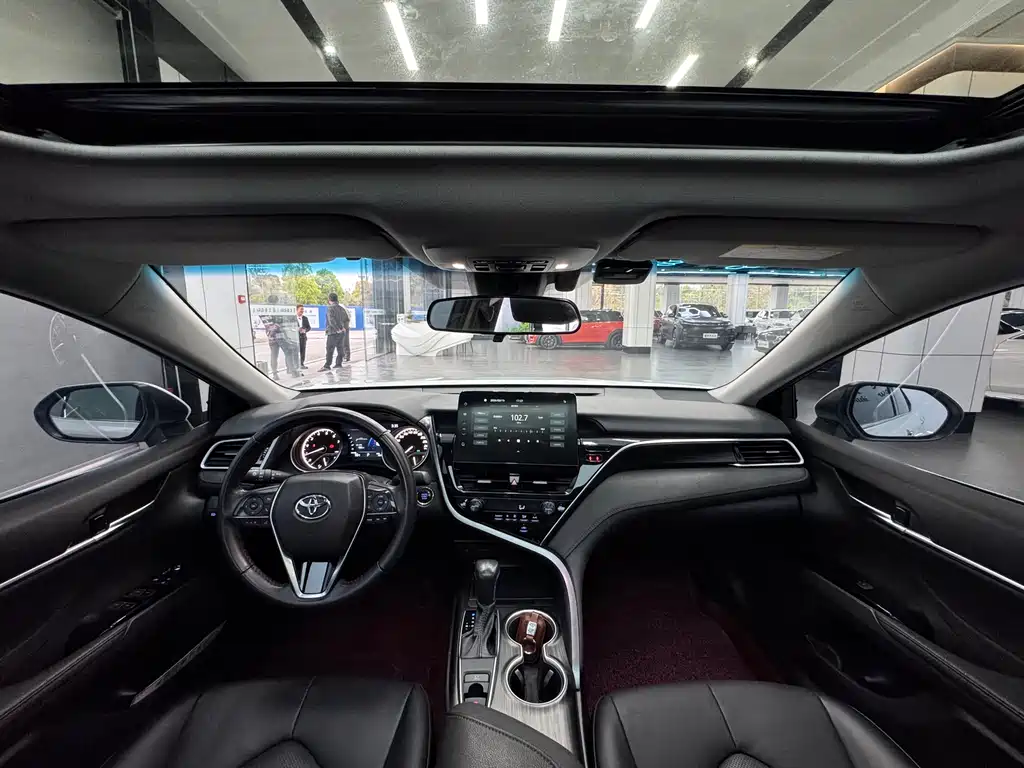 Camry 2021 2.0G Deluxe Edition купить на сайте DeffCars