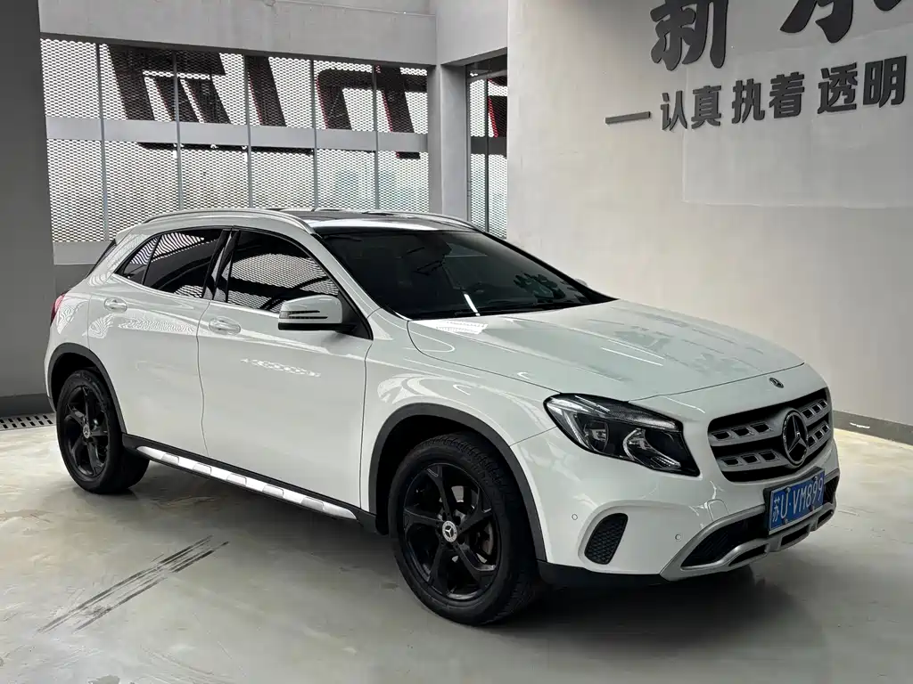 Mercedes-Benz GLA 2019 GLA 200 Dynamic купить на сайте DeffCars