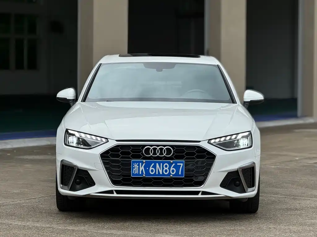 Audi A4L 2020 40 TFSI Fashionable and Dynamic купить на сайте DeffCars