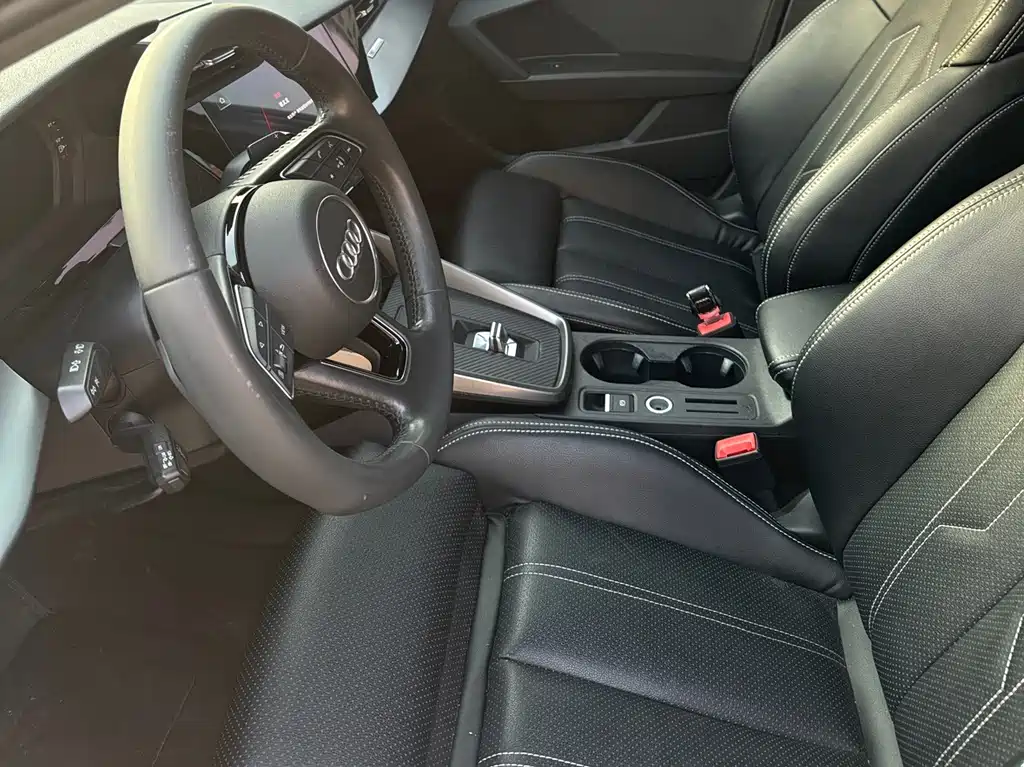 Audi A3 2021 A3L Limousine 35 TFSI aggressive and sporty купить на сайте DeffCars