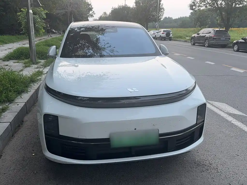 Ideal L7 2023 Pro купить на сайте DeffCars