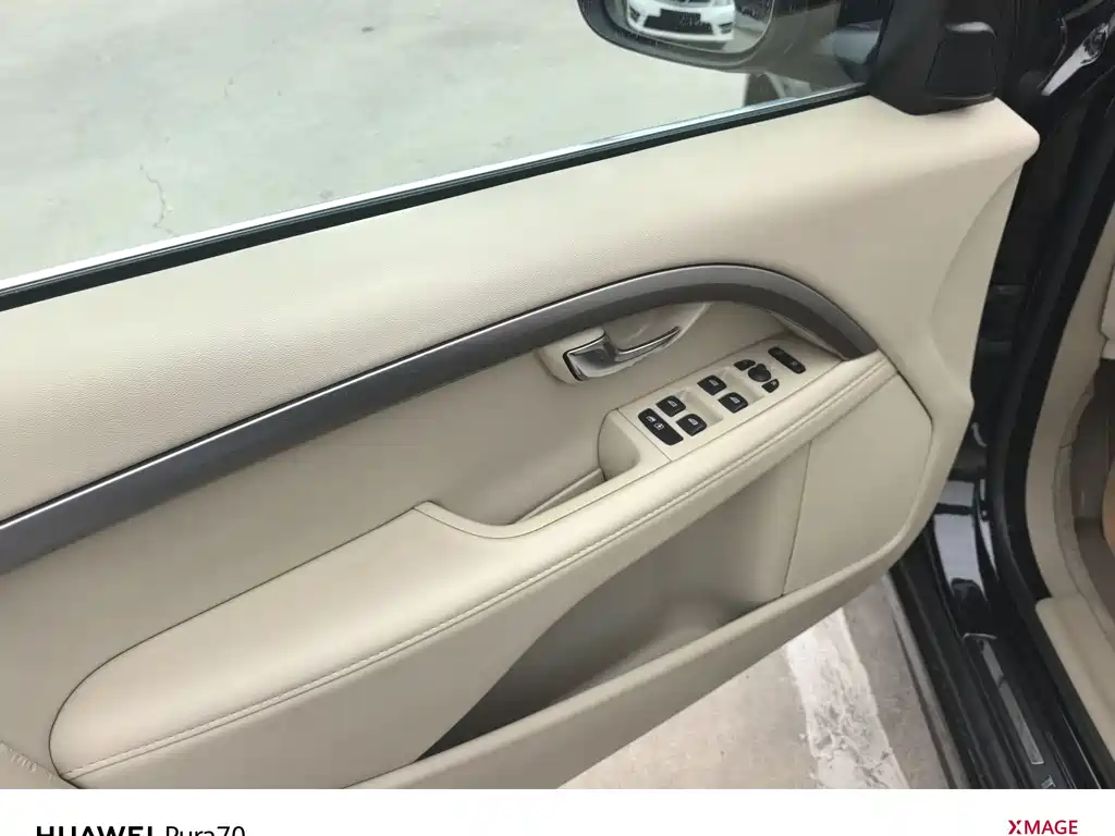 Volvo S80L 2012 2.0T Zhishang Edition купить на сайте DeffCars