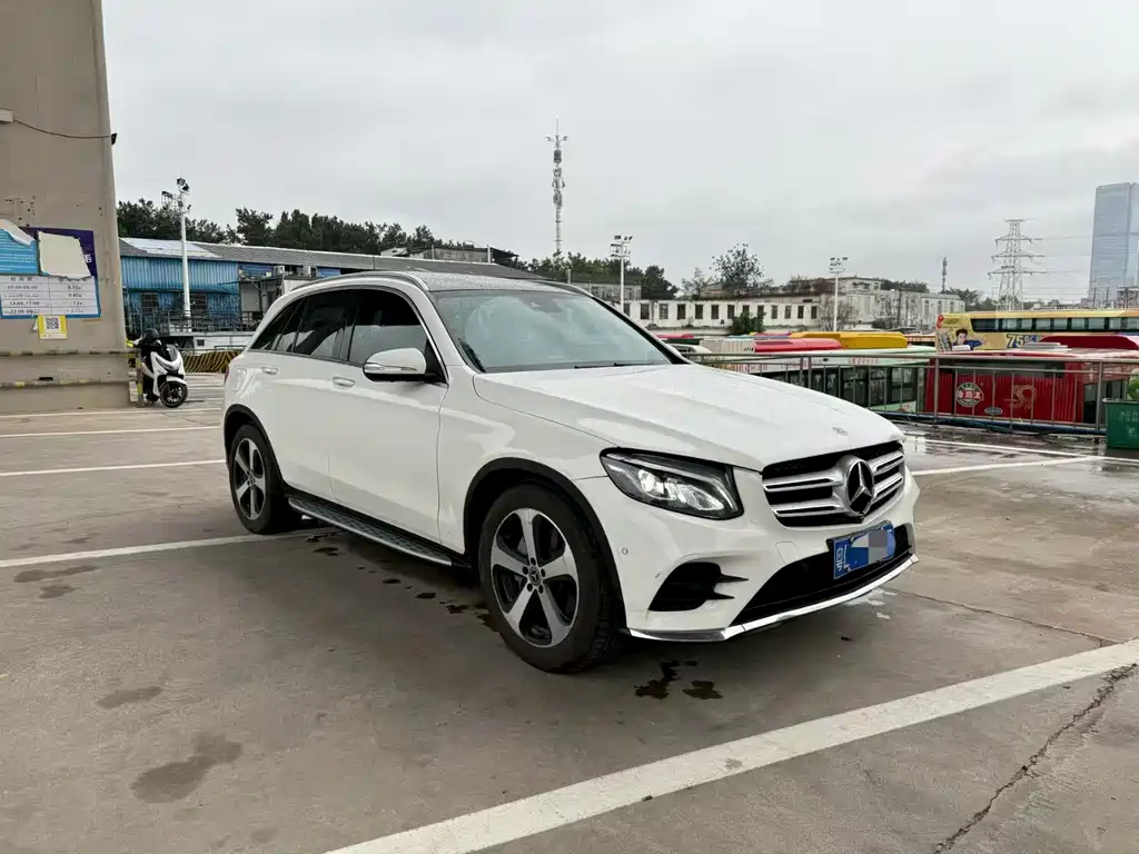 Mercedes-Benz GLC 2018 facelift GLC 260 4MATIC luxury model купить на сайте DeffCars