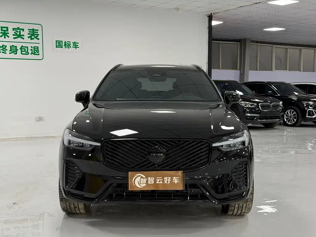 Volvo XC60 2026 B5 four-wheel drive Zhiyuan Extreme Night Black Edition купить на сайте DeffCars