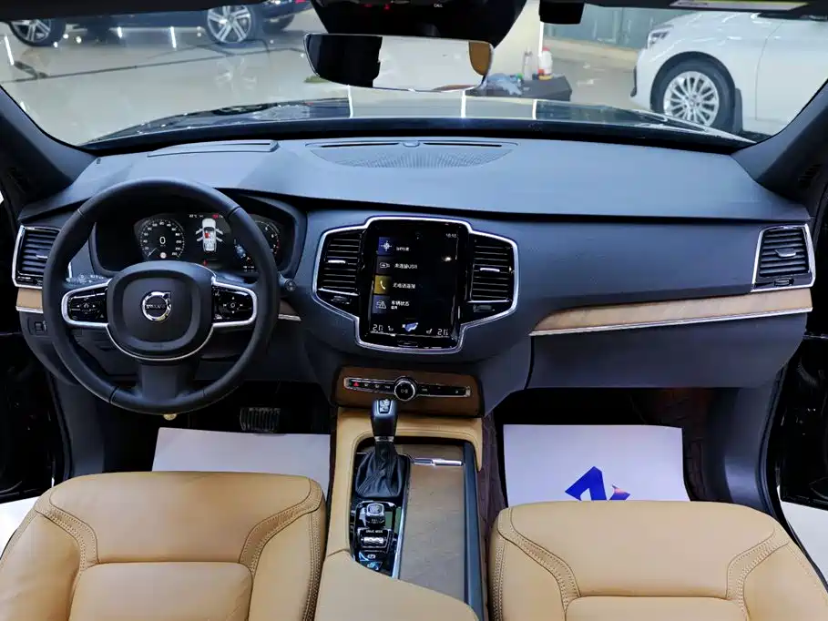 Volvo XC90 2018 T6 Zhiya Edition 7 seats купить на сайте DeffCars