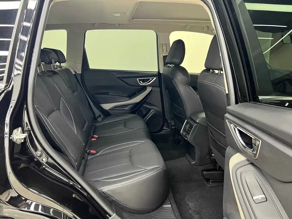 Forester 2022 2.0i AWD Ultimate EyeSight купить на сайте DeffCars