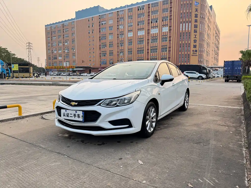 Cruze 2018 320 Automatic Pioneer Sunroof Edition купить на сайте DeffCars