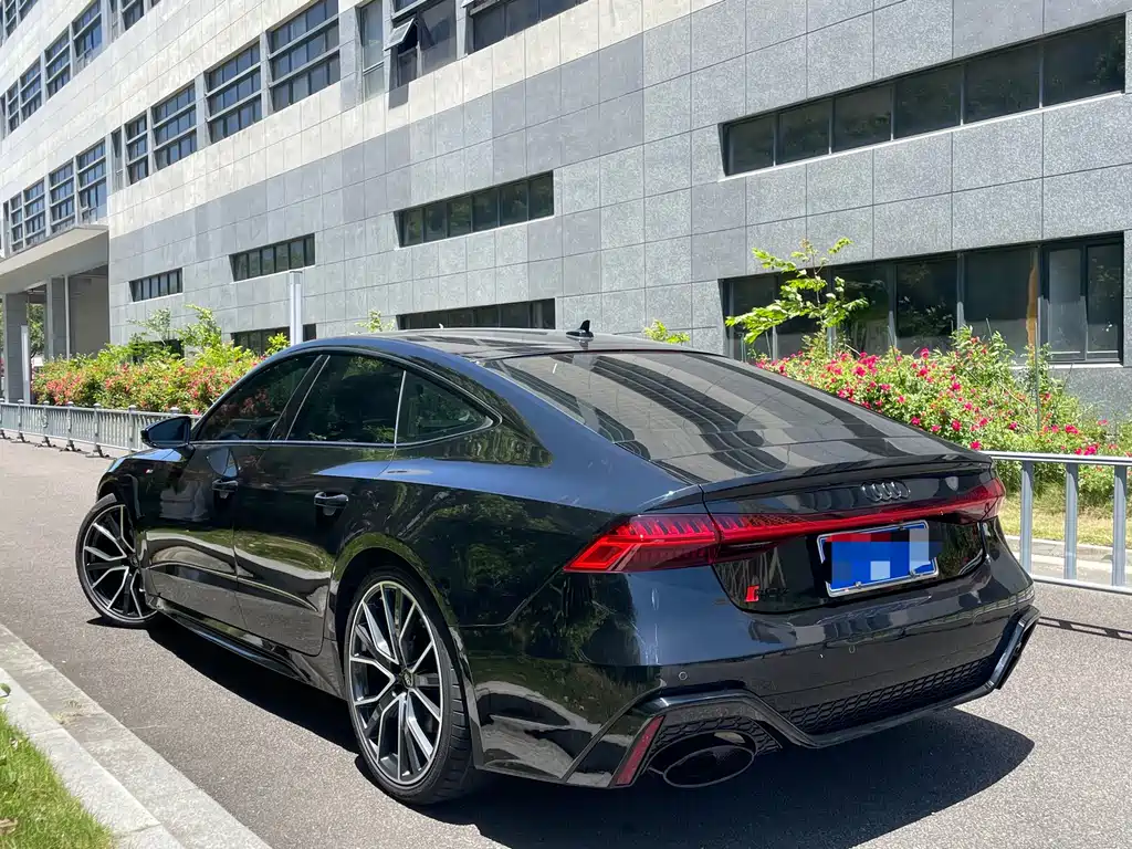Audi A7 2022 45 TFSI Premium Selection купить на сайте DeffCars