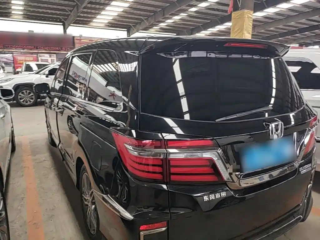 Alison 2019 2.0L Hybrid Deluxe Edition купить на сайте DeffCars