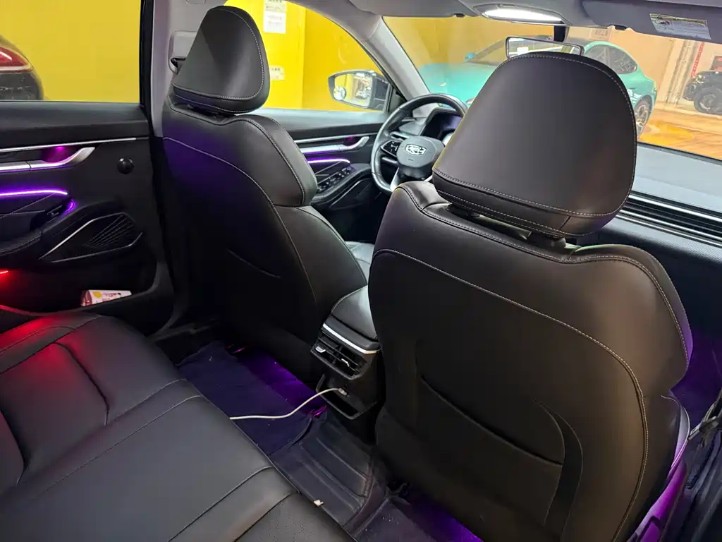 Emgrand 2022 4th generation 1.5L CVT premium model купить на сайте DeffCars