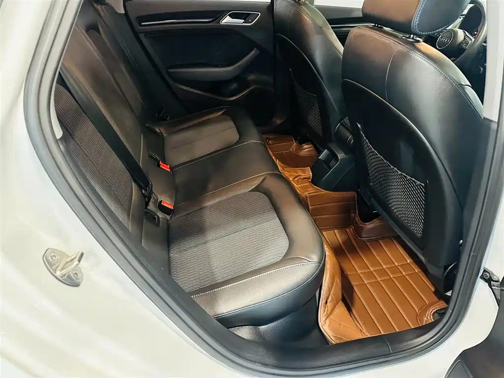Audi A3 2020 Limousine 35 TFSI Fashion Type National VI купить на сайте DeffCars