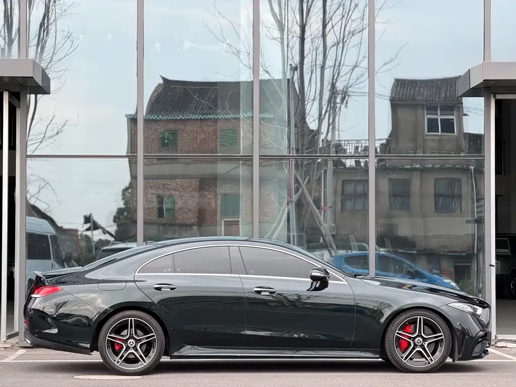 Mercedes-Benz CLS 2023 facelift CLS 300 luxury model купить на сайте DeffCars