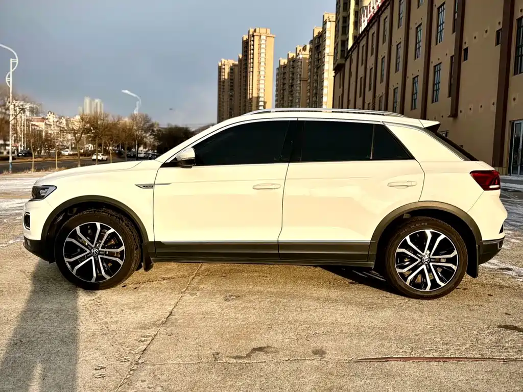 T-ROC 2022 model 280TSI DSG two-wheel drive comfort PLUS купить на сайте DeffCars
