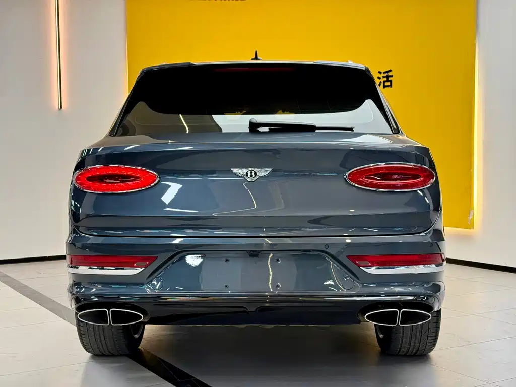 Bentayga 2021 4.0T V8 купить на сайте DeffCars
