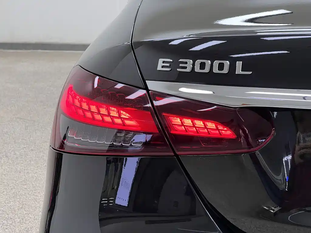 Mercedes-Benz E-Class 2021 E 300 L Sporty and Fashionable купить на сайте DeffCars