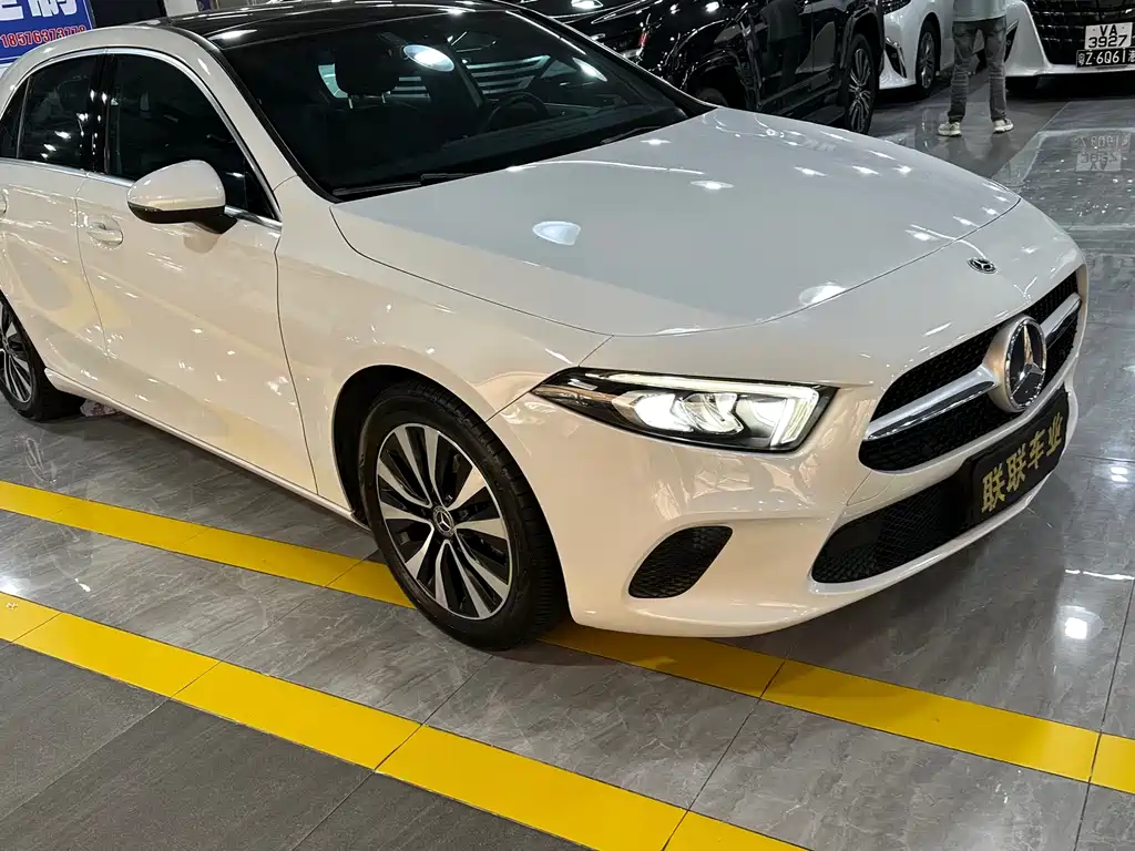 Mercedes-Benz A-Class Imported 2021 A 200 Dynamic купить на сайте DeffCars