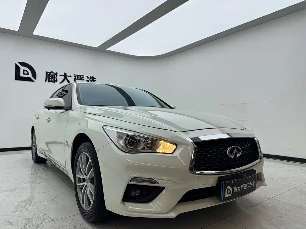 Infinity Q50L 2022 2.0T Comfort Edition купить на сайте DeffCars