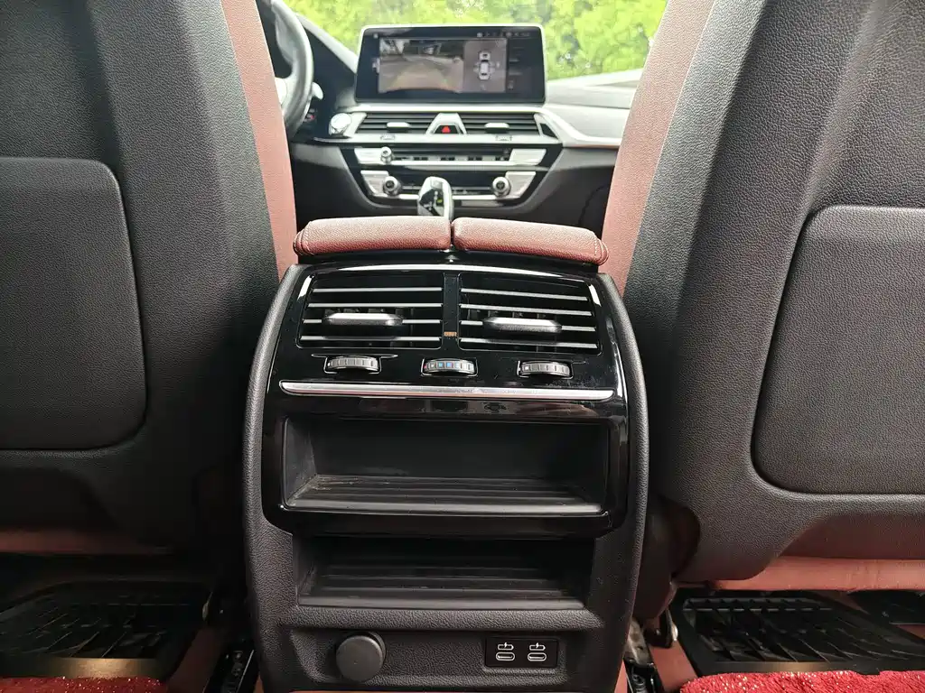 BMW 5 Series 2022 525Li M Sports Package купить на сайте DeffCars