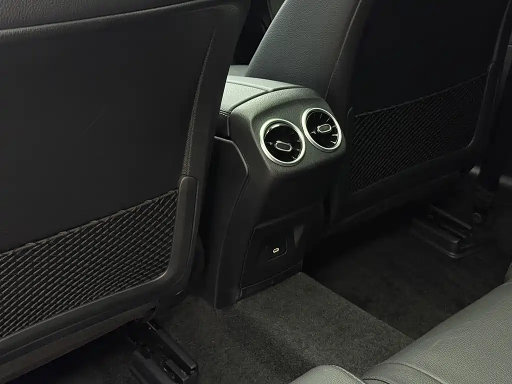 Mercedes-Benz A-Class 2023 A 180 L купить на сайте DeffCars