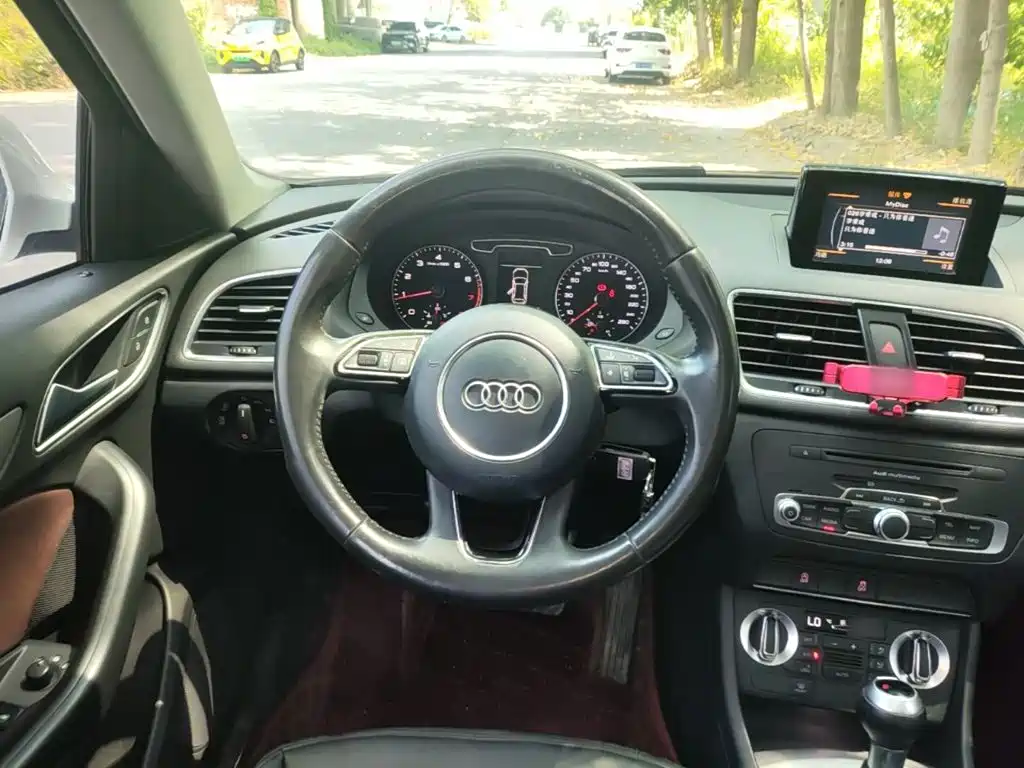 Audi Q3 2015 30 TFSI Enterprising купить на сайте DeffCars