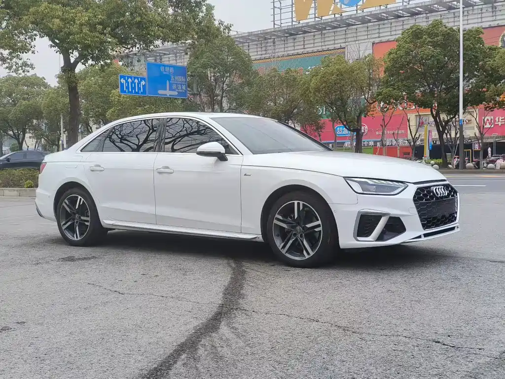 Audi A4L 2022 40 TFSI luxury and dynamic model купить на сайте DeffCars