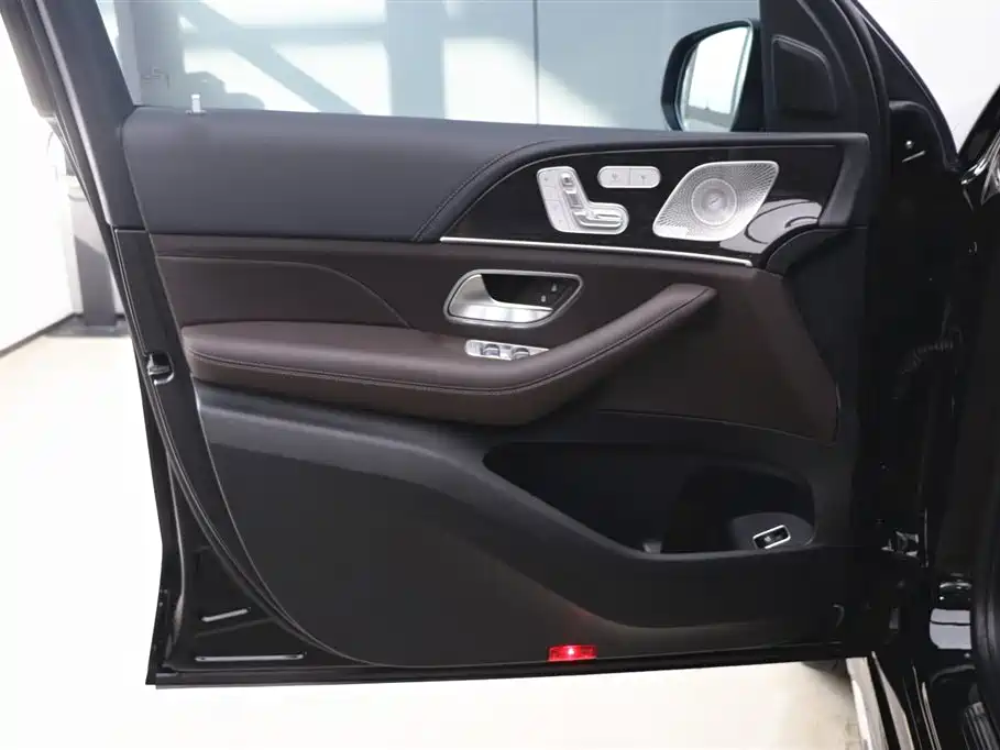 Mercedes-Benz GLS 2022 facelift 2 GLS 450 4MATIC fashionable model купить на сайте DeffCars