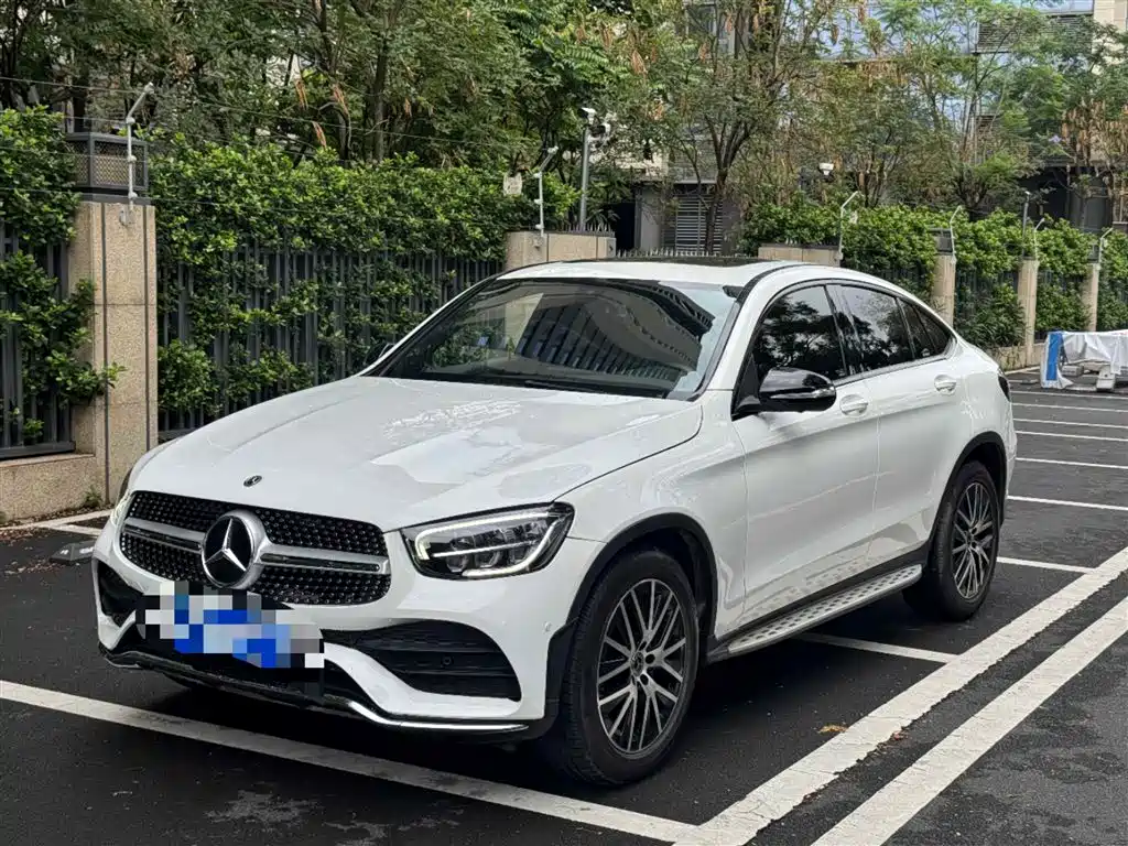 Mercedes-Benz GLC Coupe 2020 GLC 260 4MATIC Coupe SUV купить на сайте DeffCars