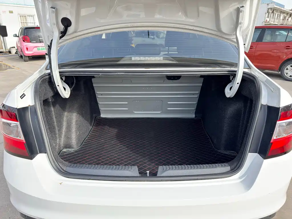 Xinrui 2019 1.5L automatic comfort version National VI купить на сайте DeffCars