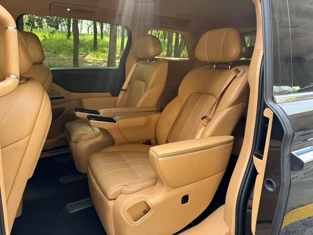 Lantu Dreamer 2025 PHEV four-wheel drive premium Qiankun version купить на сайте DeffCars