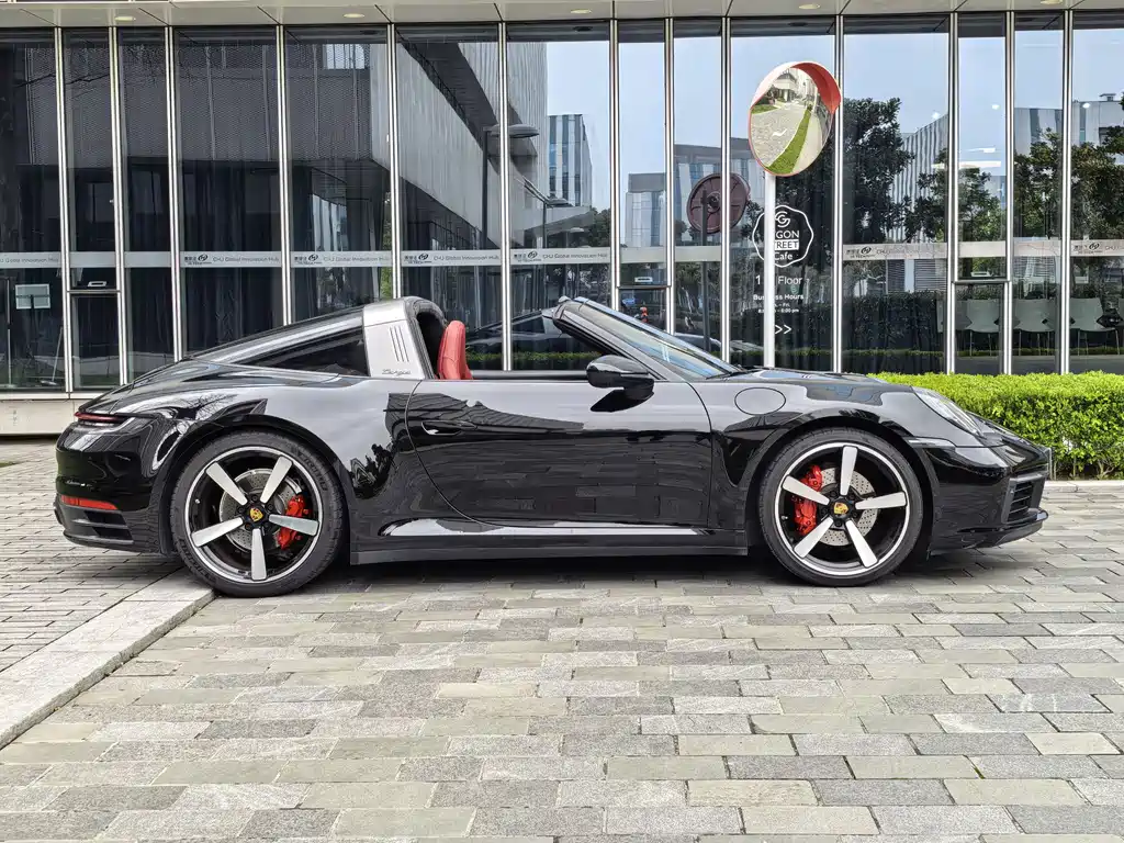 Porsche 911 2020 Targa 4 3.0T купить на сайте DeffCars