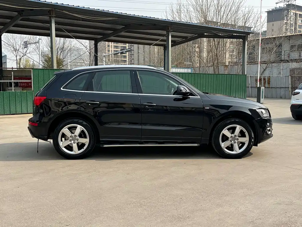 Audi Q5 2017 Plus 40 TFSI Enterprising купить на сайте DeffCars