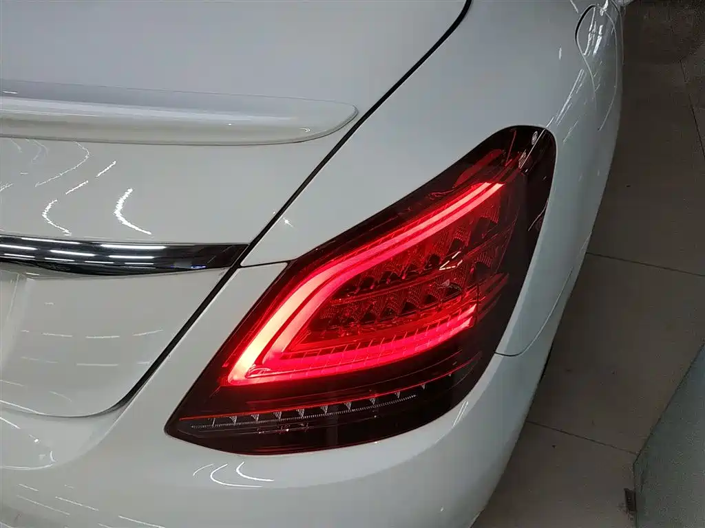 Mercedes-Benz C-Class 2019 C 260 Sports Edition купить на сайте DeffCars