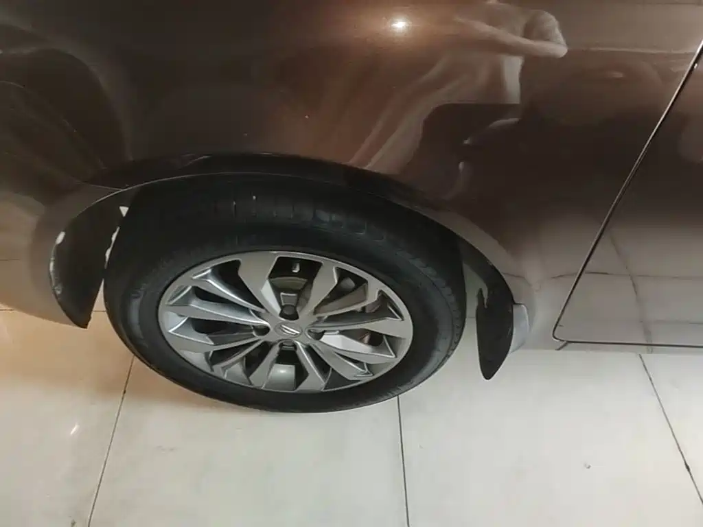Yuanjing 2017 1.5L Manual Happiness Edition купить на сайте DeffCars