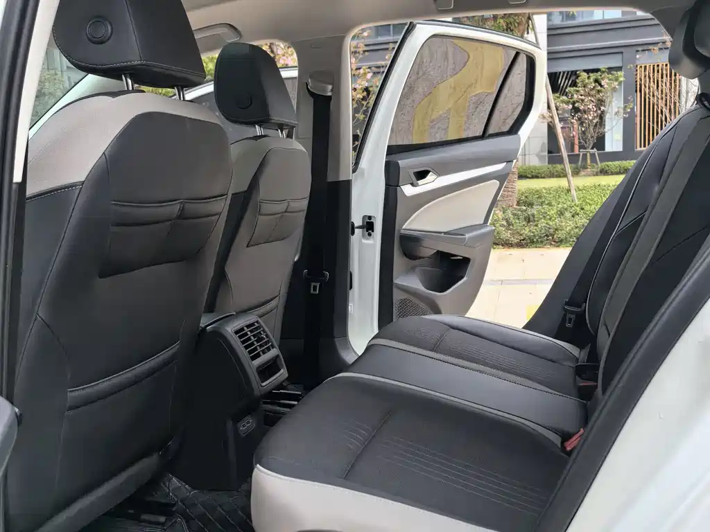 Golf 2023 280TSI DSG Pro купить на сайте DeffCars