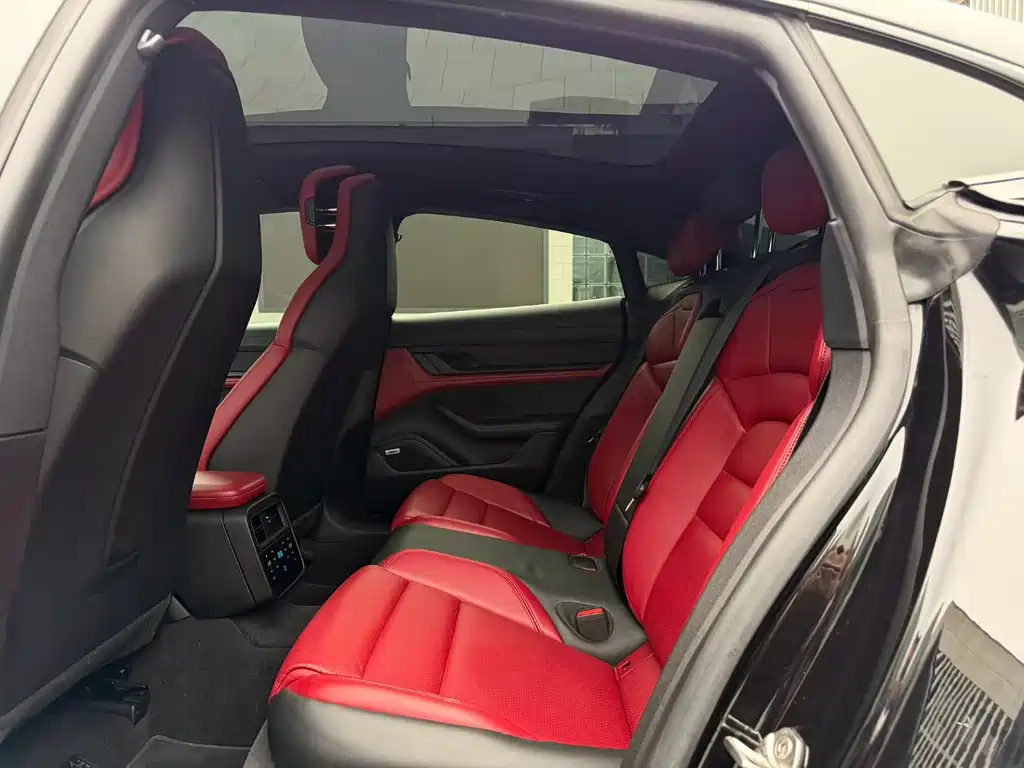 Taycan 2020 Taycan купить на сайте DeffCars